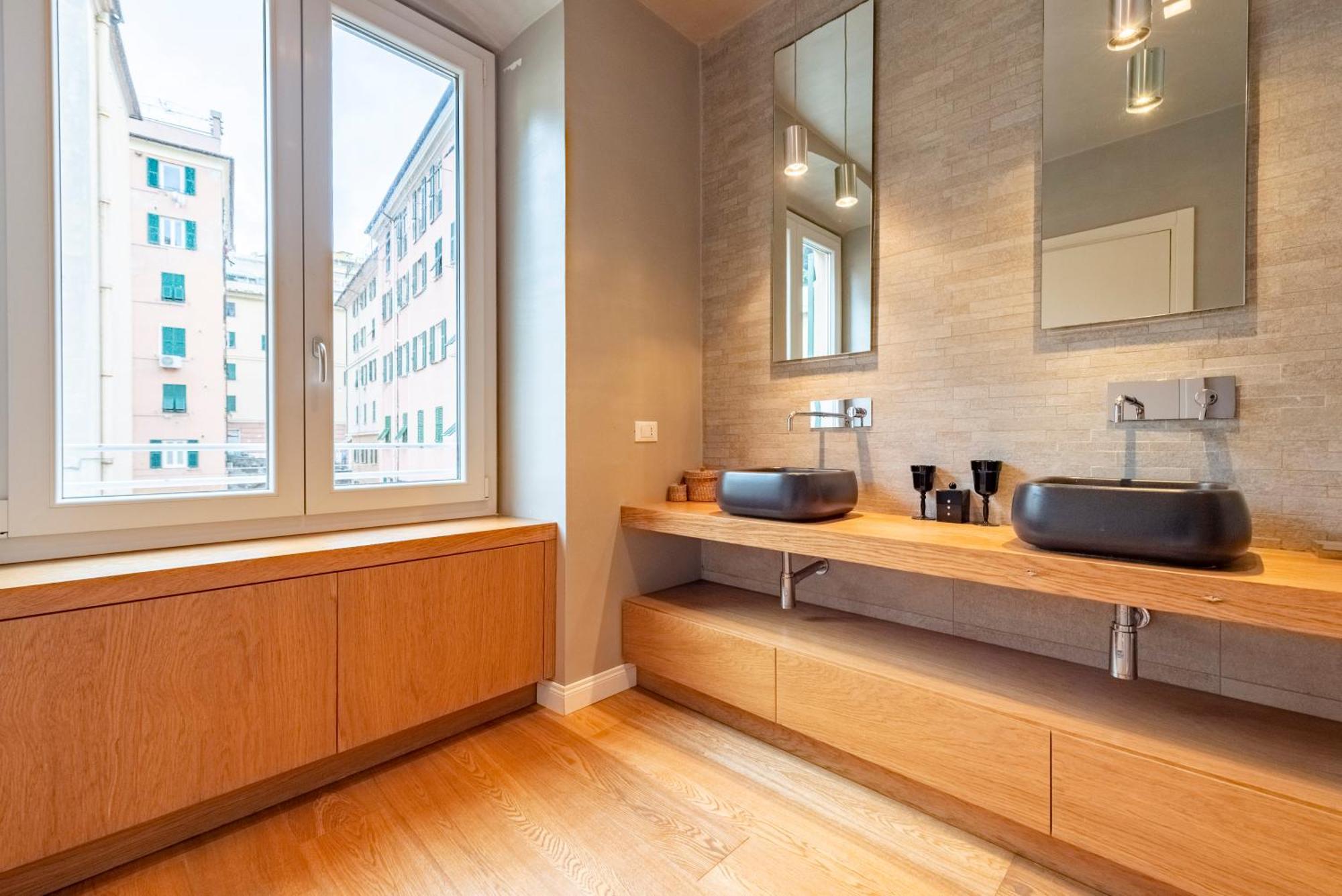 Joivy Family Friendly Apt For 6, Near Royal Palace Museum ジェノヴァ エクステリア 写真