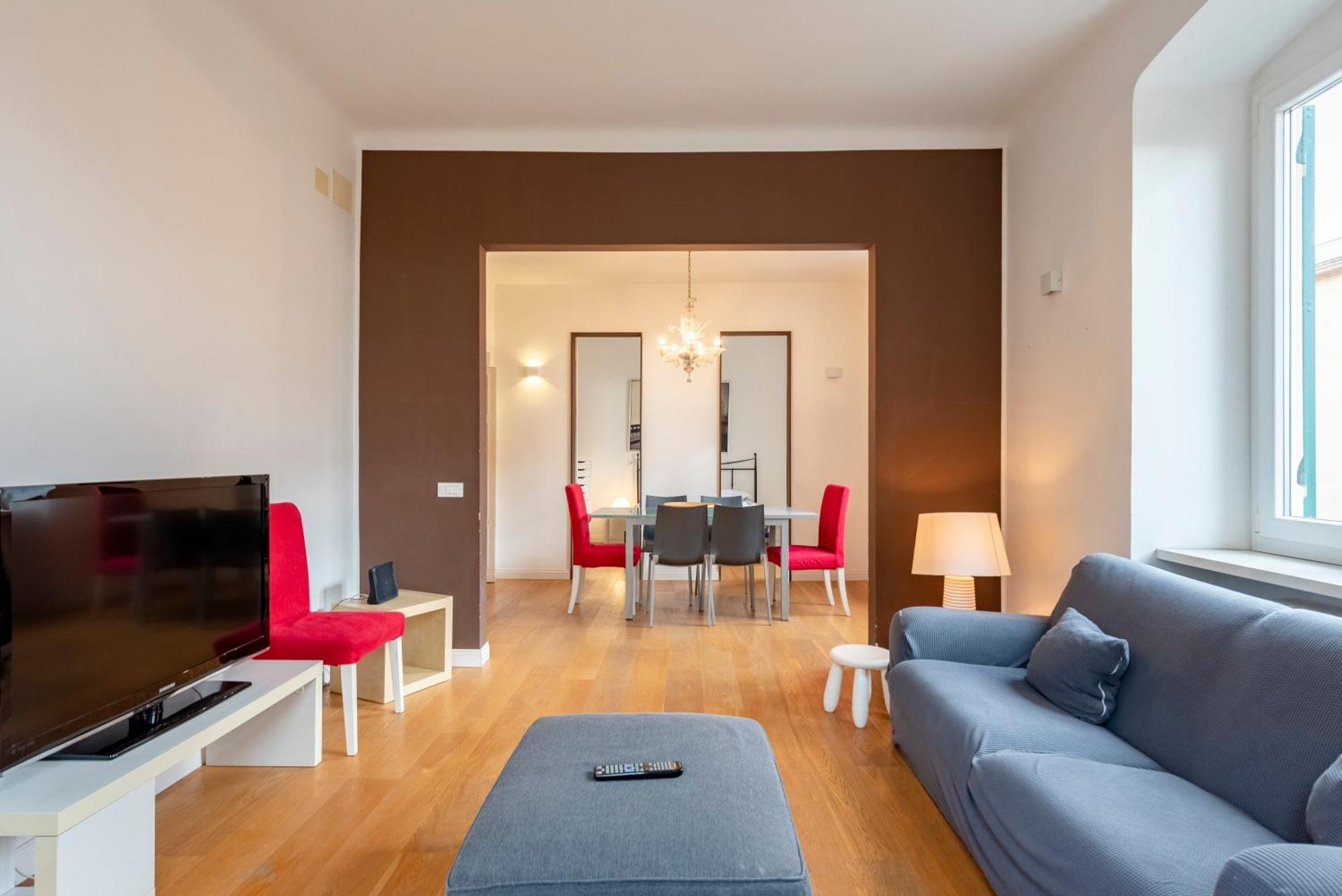 Joivy Family Friendly Apt For 6, Near Royal Palace Museum ジェノヴァ エクステリア 写真
